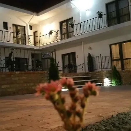 Sunny Border (adults Only) Vama Veche